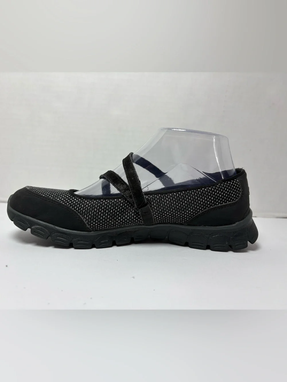 Skechers Black Stopover Slip-on Loafers Dual Criss-cross Straps Size 7
